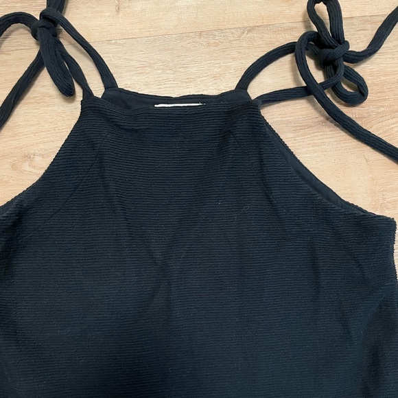 Madewell Texture & Thread Tie Shoulder Black Ribbed Tank - Picture 7 of 7